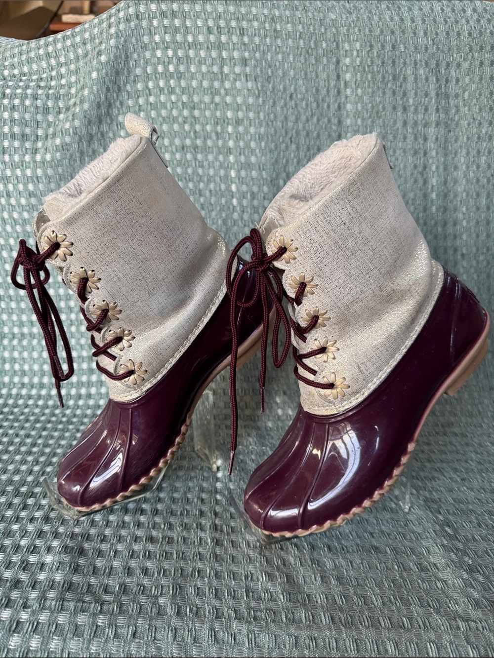 Jack Rogers Chloe Women's Burgundy and Cream Lace-Up Duck Boots Size 8